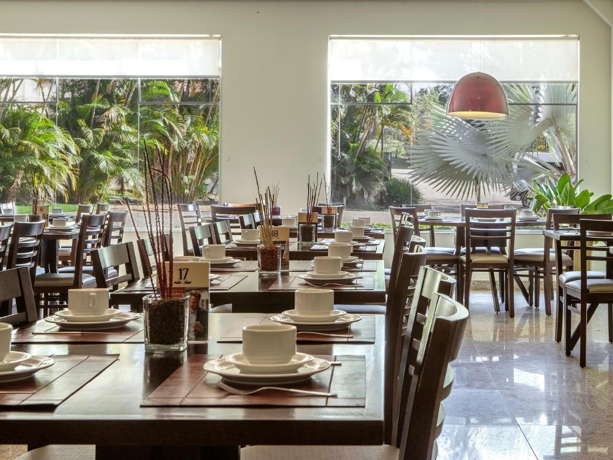 Valinhos Plaza Hotel Екстер'єр фото
