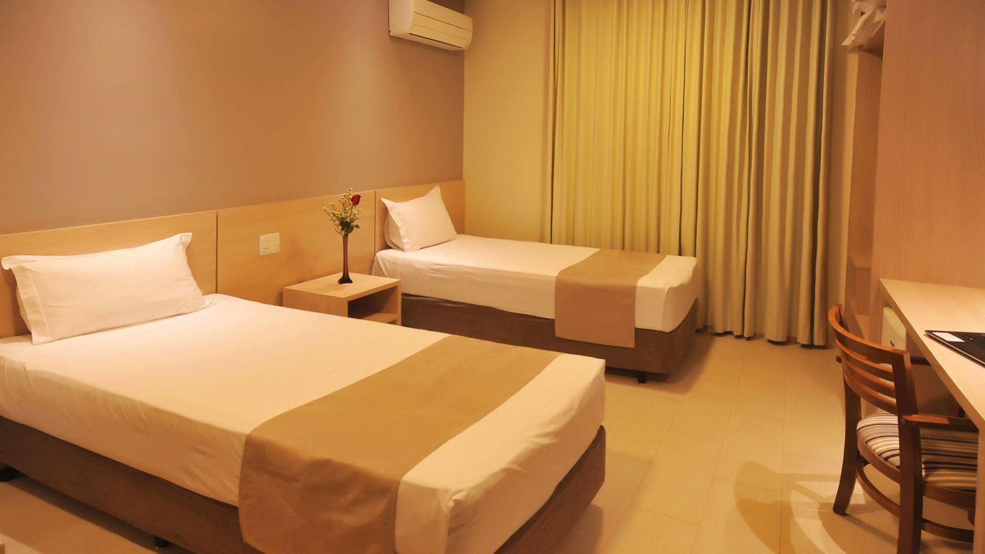 Valinhos Plaza Hotel Екстер'єр фото